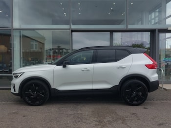 Used Volvo XC40 2025 for sale - 78511317: Photo