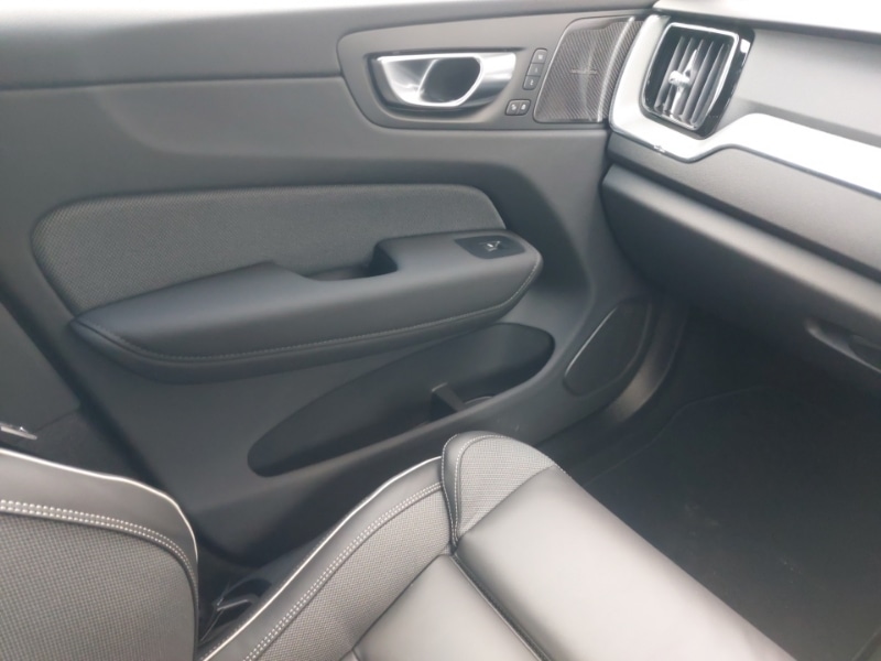 Used Volvo XC60 2025 for sale - 77448537: Photo 11