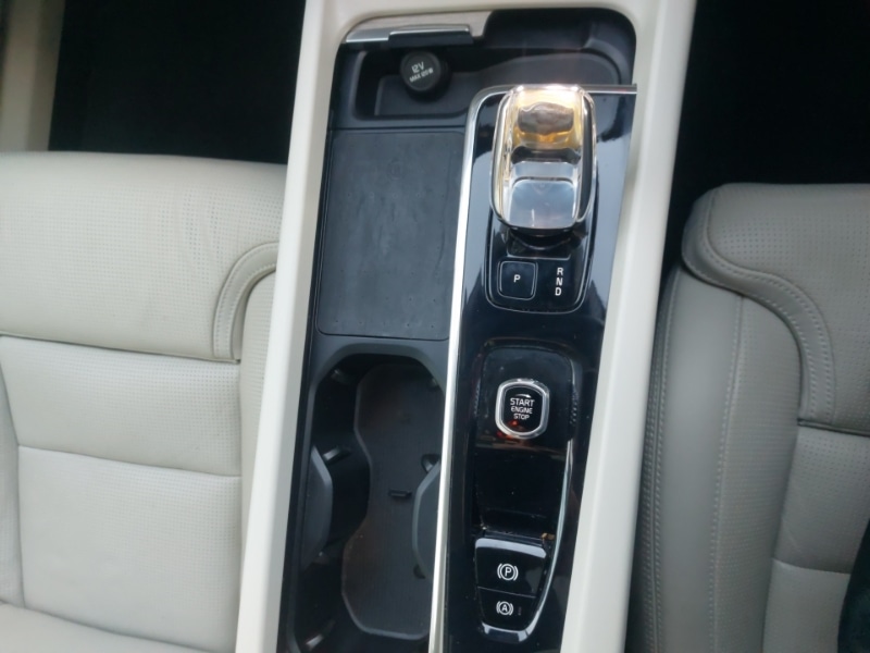 Used Volvo XC60 2022 for sale - 77024591: Photo 18