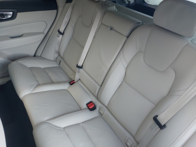 Used Volvo XC60 2022 for sale - 77024591: Photo 6