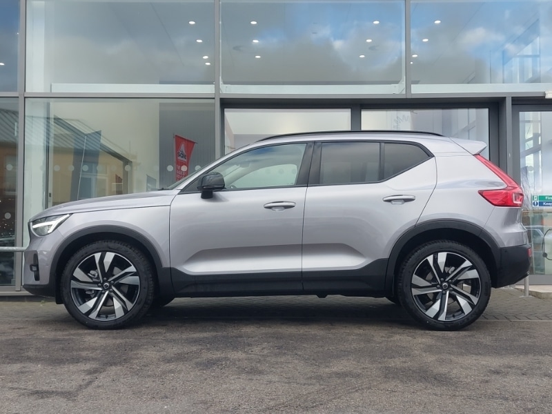 Used Volvo XC40 2025 for sale - 77448519: Photo 4