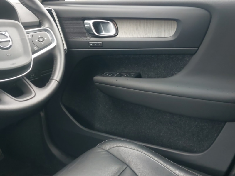 Used Volvo XC40 2018 for sale - 76403545: Photo 10