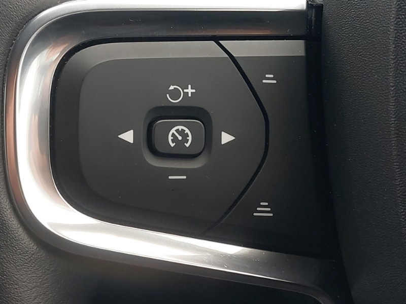 Used Volvo XC40 2018 for sale - 76403545: Photo 16