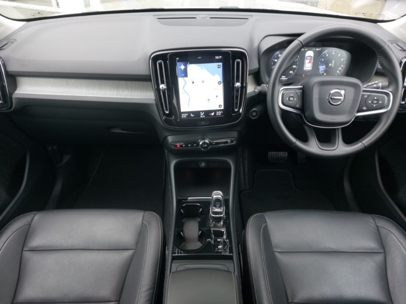 Used Volvo XC40 2018 for sale - 76403545: Photo 2