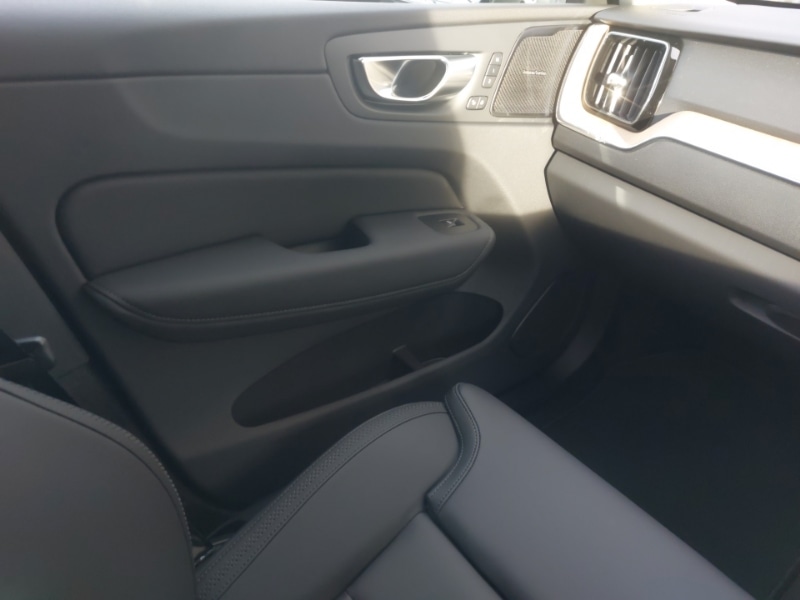 Used Volvo XC60 2025 for sale - 77644340: Photo 11