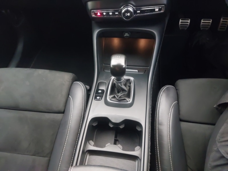 Used Volvo XC40 2021 for sale - 76502370: Photo 18