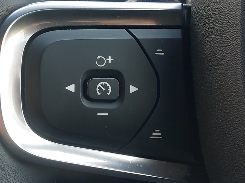 Used Volvo XC40 2024 for sale - 76506979: Photo 17