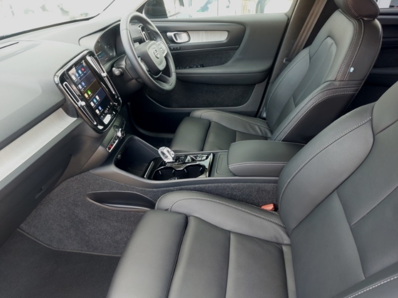 Used Volvo XC40 2024 for sale - 76602619: Photo 5