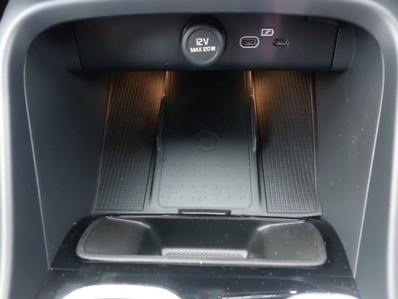 Used Volvo XC40 2025 for sale - 76842770: Photo 17