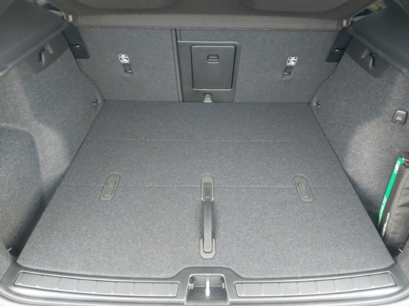 Used Volvo XC40 2025 for sale - 76842770: Photo 8