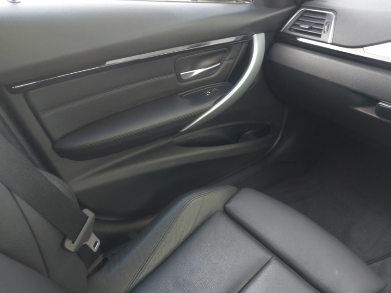 Used BMW 3 Series 2017 for sale - 78006246: Photo 11