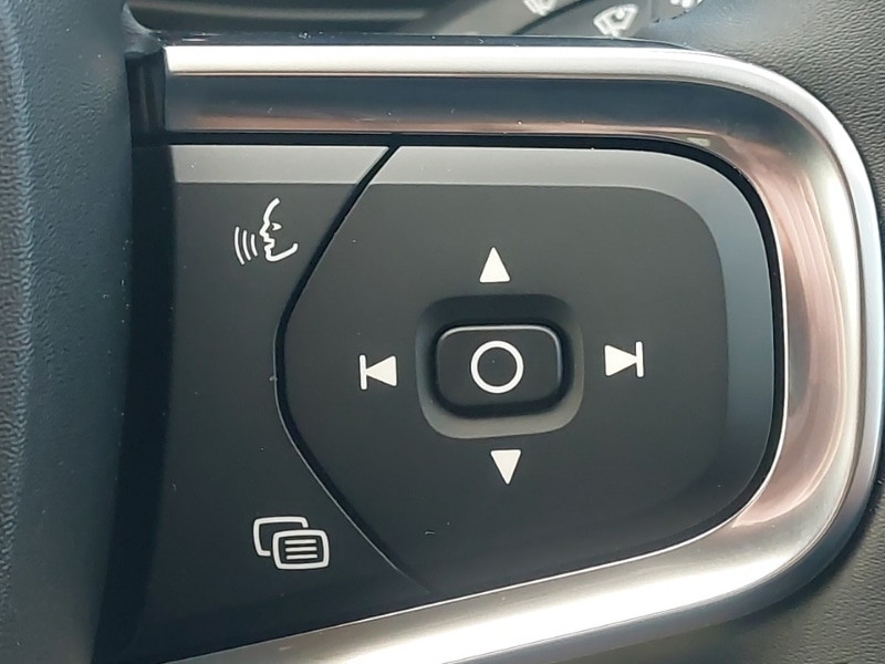 Used Volvo XC40 2025 for sale - 77324912: Photo 15