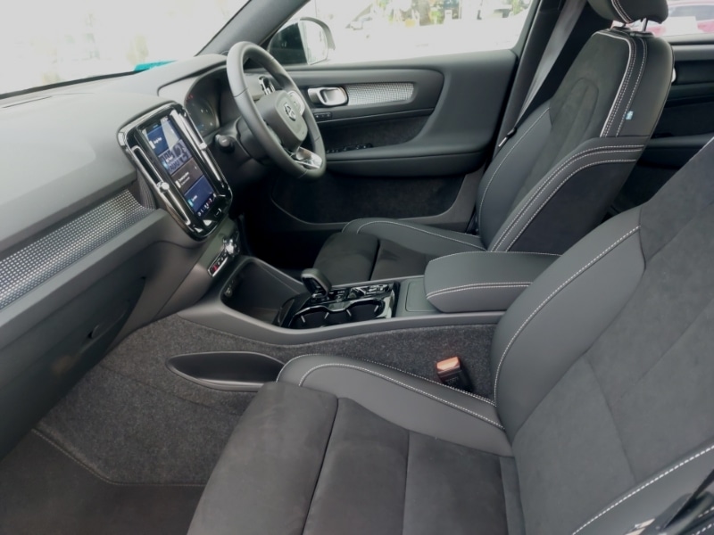 Used Volvo XC40 2025 for sale - 78033291: Photo 5