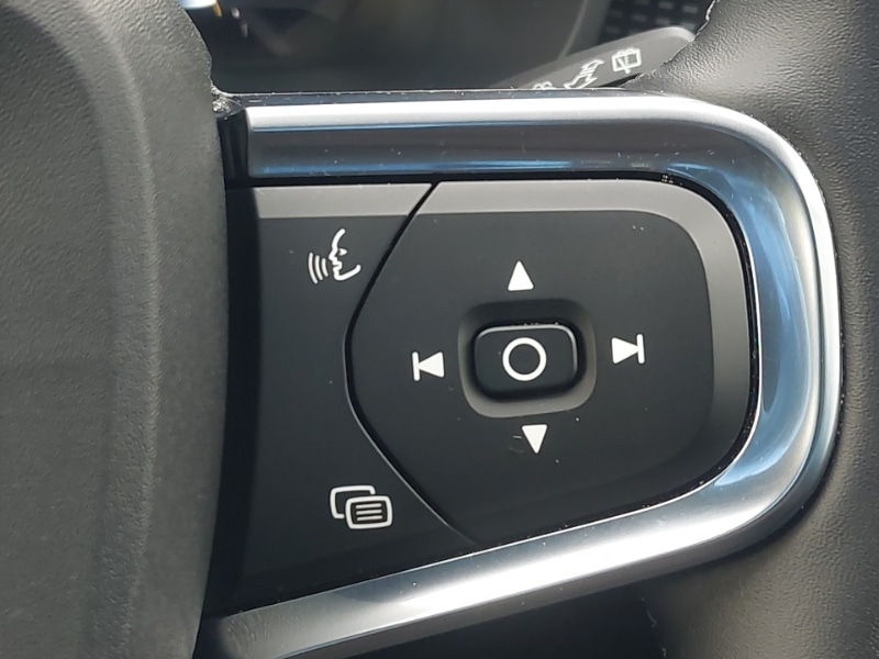 Used Volvo XC40 2024 for sale - 76375220: Photo 15