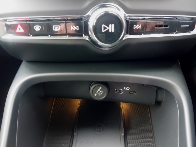 Used Volvo XC40 2025 for sale - 77433550: Photo 13