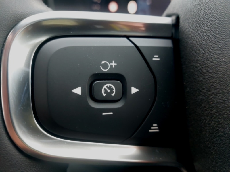 Used Volvo XC40 2025 for sale - 77433550: Photo 18