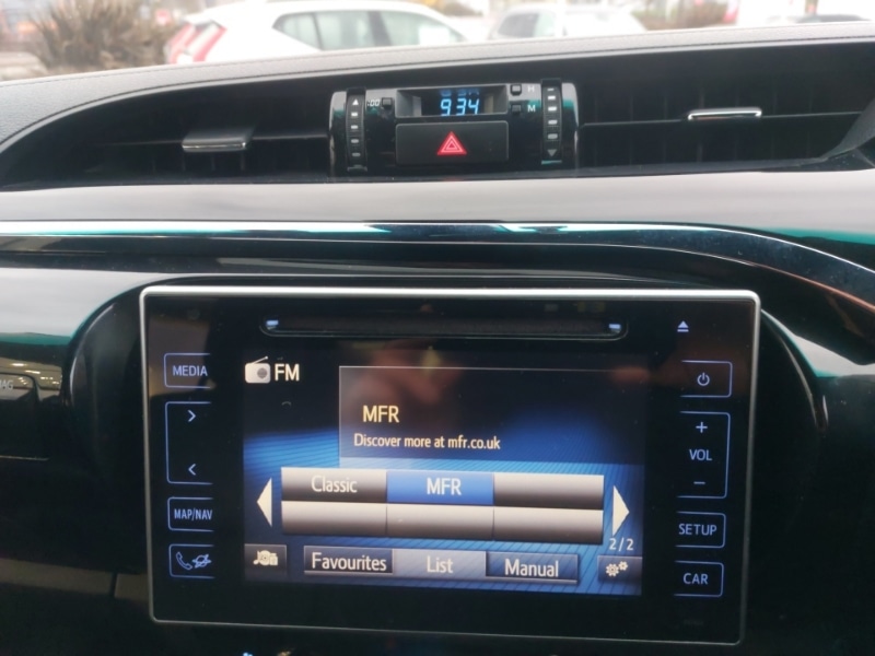 Used Toyota Hilux 2019 for sale - 77324922: Photo 12