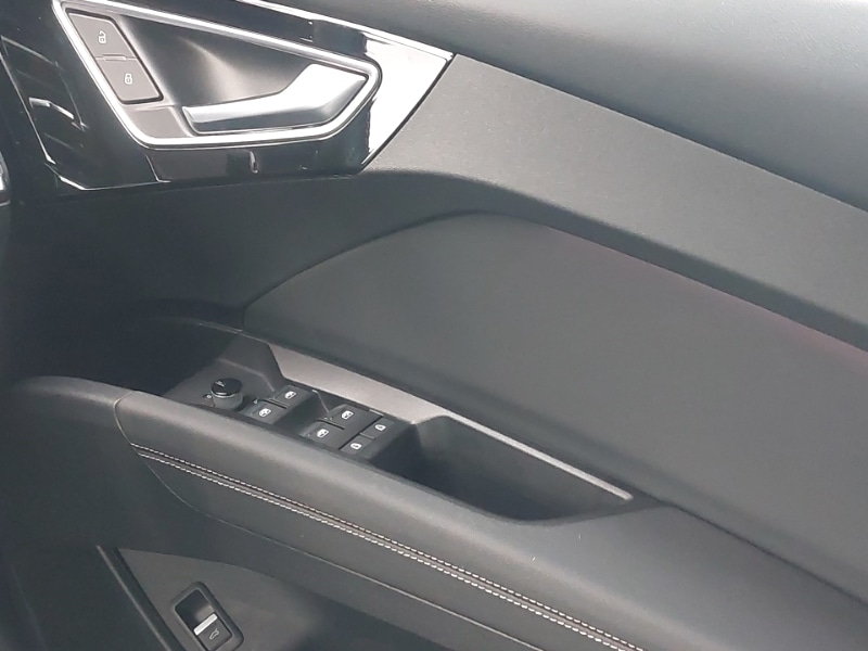 Used Audi Q4 e-tron 2024 for sale - 76221382: Photo 10