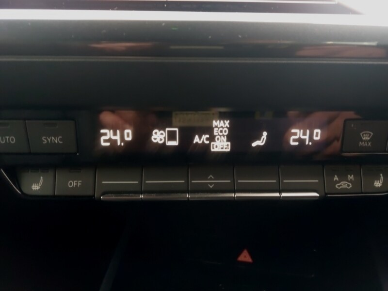 Used Audi Q4 e-tron 2024 for sale - 76221382: Photo 15