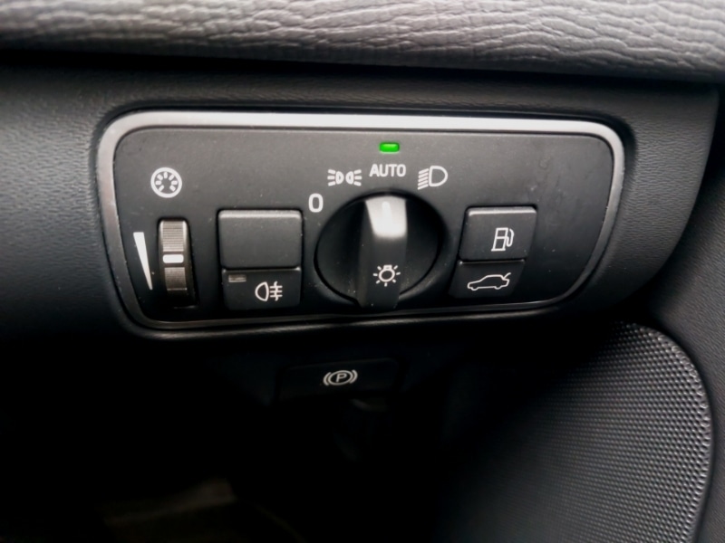 Used Volvo XC60 2017 for sale - 76369782: Photo 16