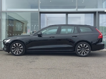Used Volvo V60 2023 for sale - 75185109: Photo
