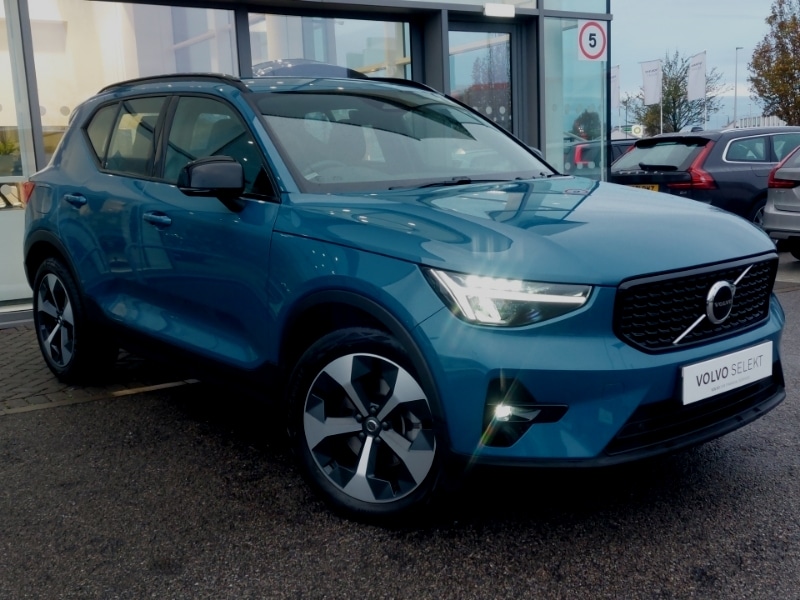 Used Volvo XC40 2024 for sale - 76375221: Photo 1