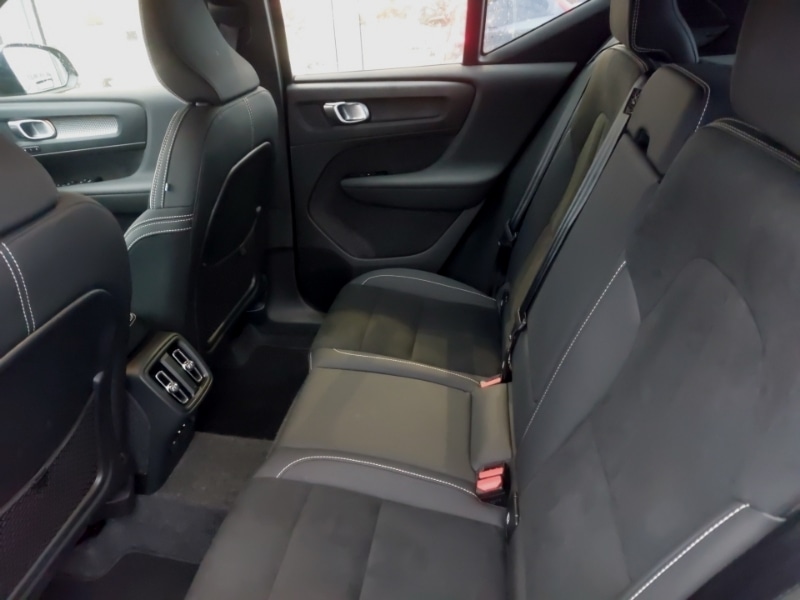 Used Volvo XC40 2024 for sale - 76375221: Photo 6