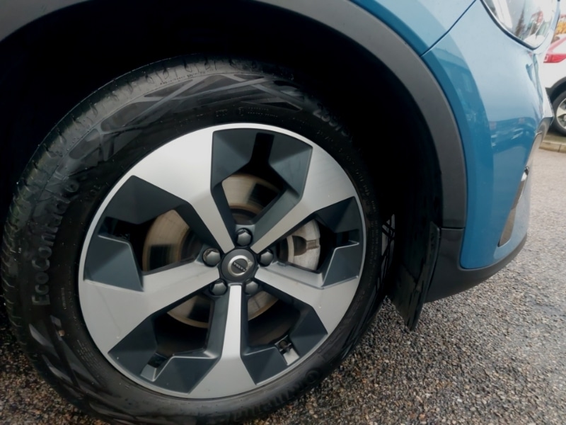 Used Volvo XC40 2024 for sale - 76375221: Photo 9