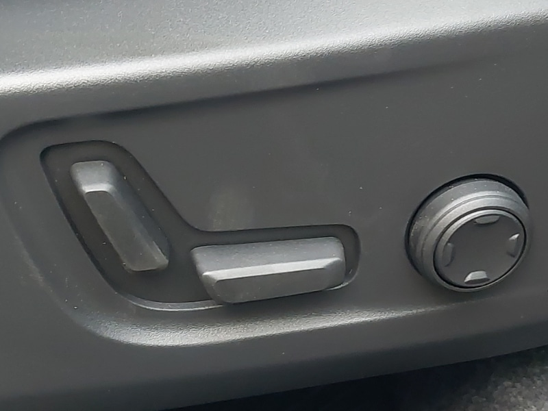 Used Volvo XC40 2025 for sale - 78079821: Photo 14