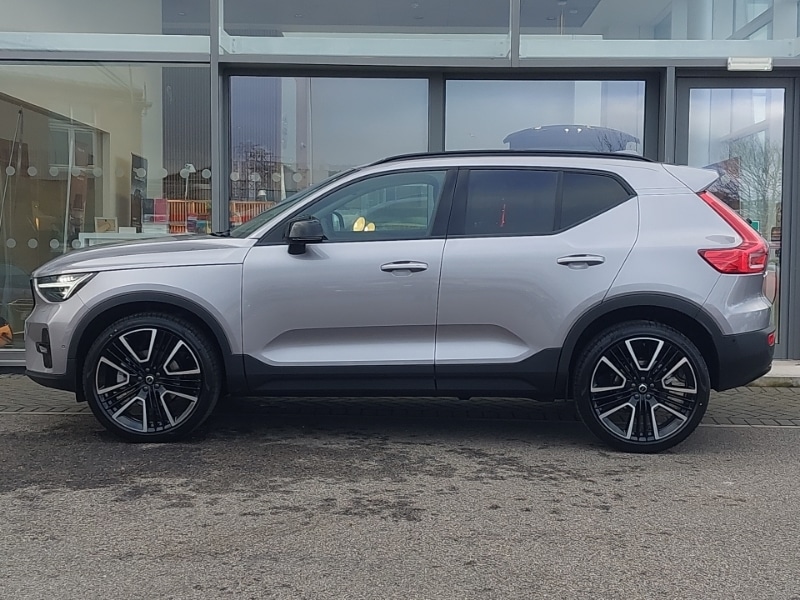 Used Volvo XC40 2025 for sale - 78079821: Photo 4