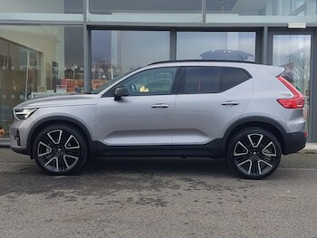 Used Volvo XC40 2025 for sale - 78079821: Photo
