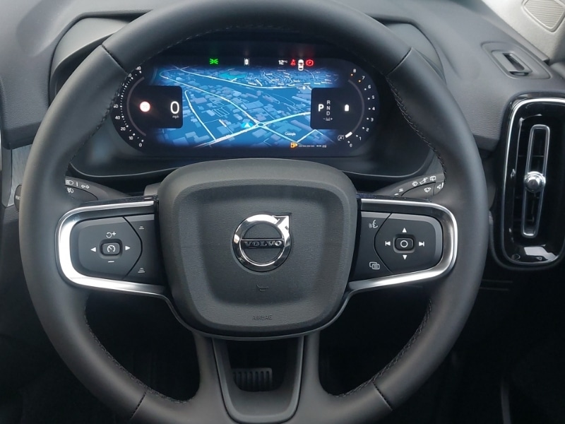 Used Volvo XC40 2025 for sale - 78079821: Photo 7