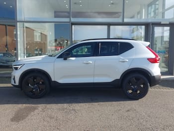 Used Volvo XC40 2026 for sale - 79857916: Photo