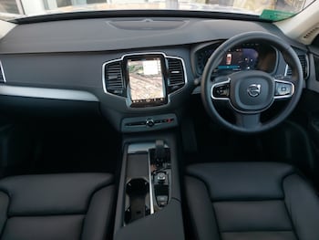 Used Volvo XC90 2024 for sale - 77078514: Photo