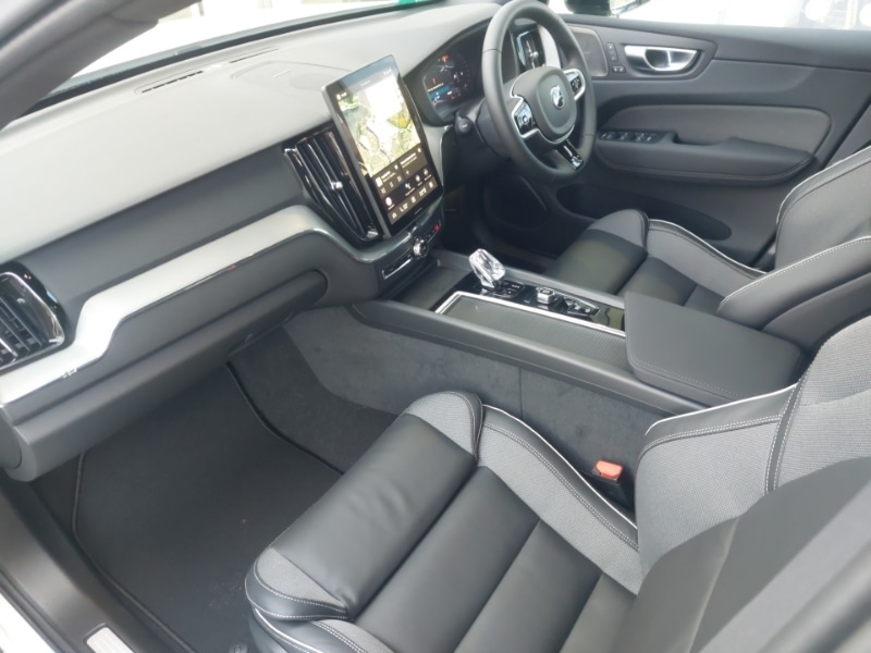 Used Volvo XC60 2025 for sale - 77454074: Photo 5