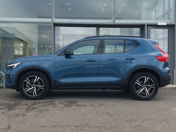 Used Volvo XC40 2023 for sale - 76121042: Photo 4
