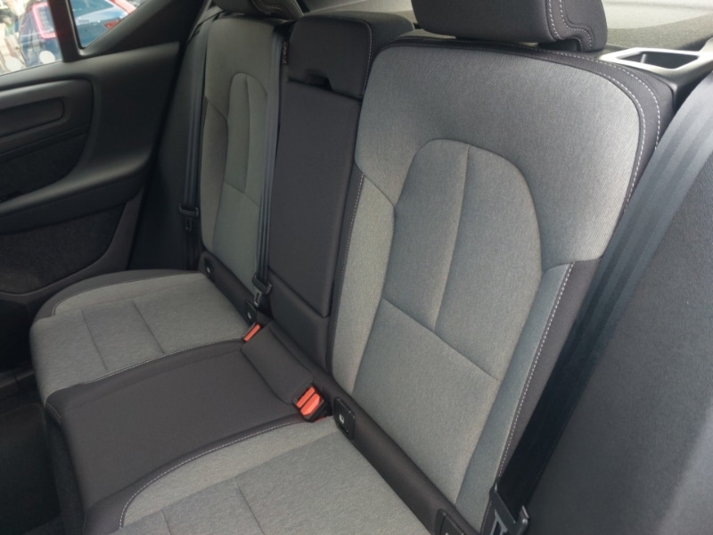 Used Volvo XC40 2023 for sale - 76121042: Photo 6