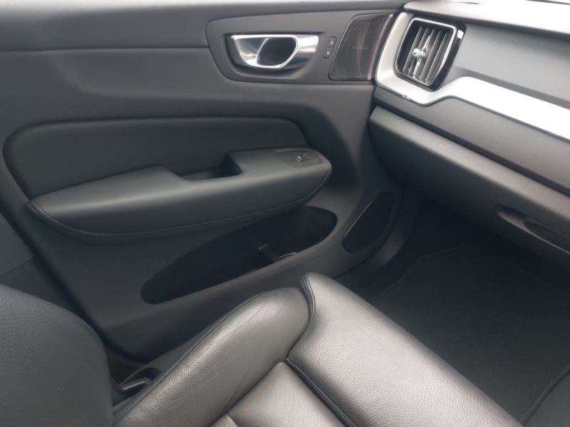 Used Volvo XC60 2023 for sale - 78071223: Photo 11