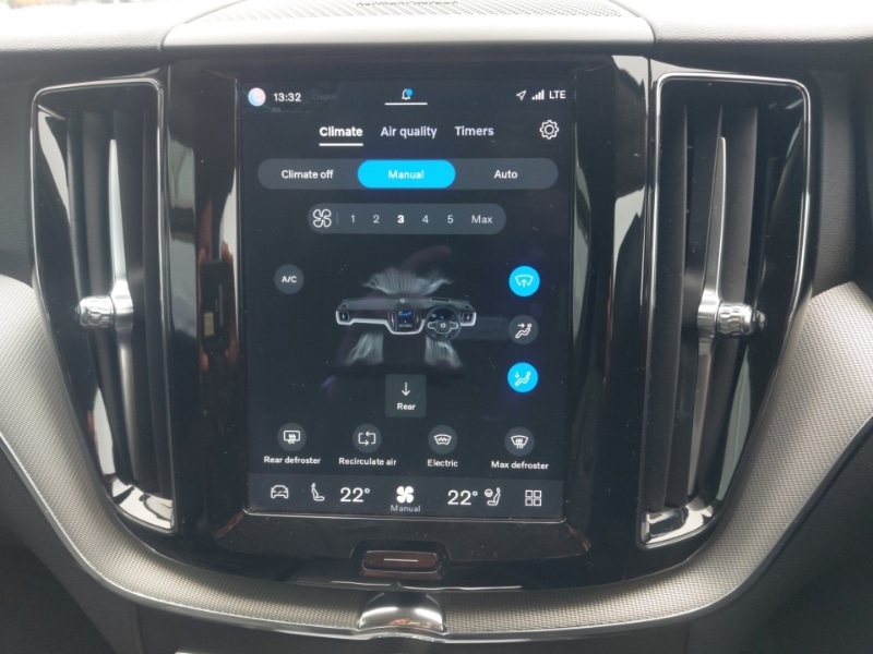 Used Volvo XC60 2023 for sale - 78071223: Photo 14