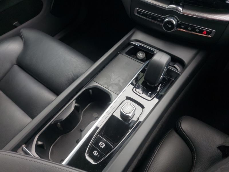 Used Volvo XC60 2023 for sale - 78071223: Photo 18