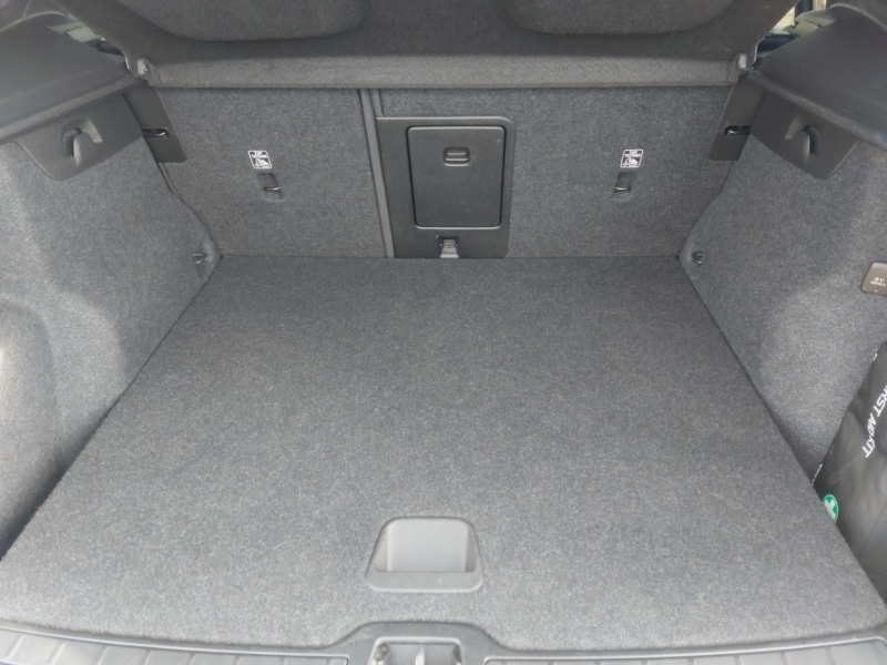 Used Volvo XC40 2021 for sale - 75989129: Photo 8