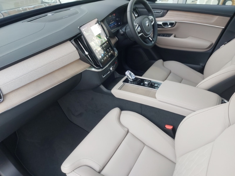 Used Volvo XC90 2025 for sale - 77134323: Photo 5