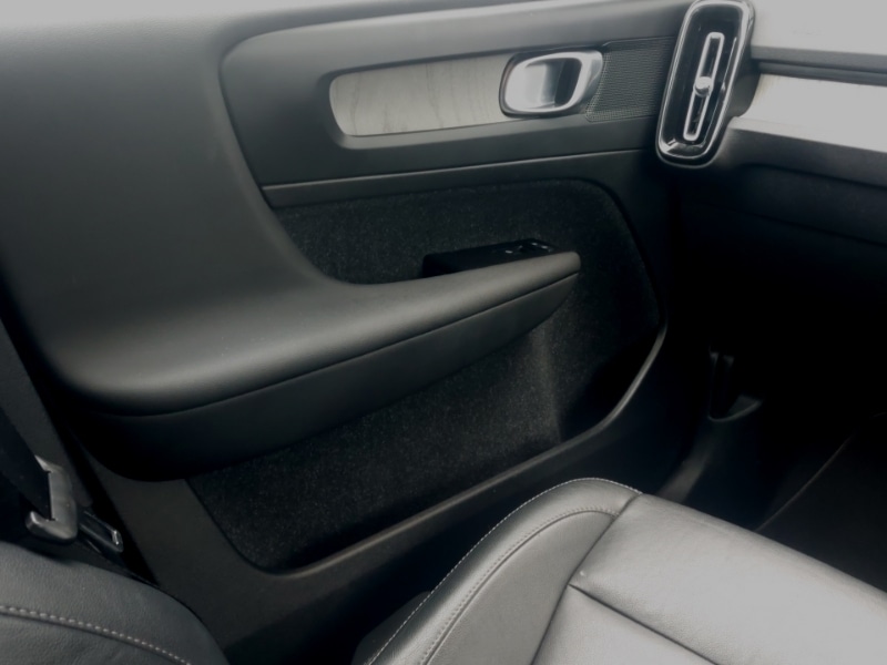 Used Volvo XC40 2021 for sale - 76518701: Photo 11