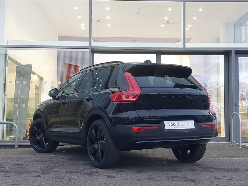 Used Volvo XC40 2025 for sale - 77366629: Photo 3