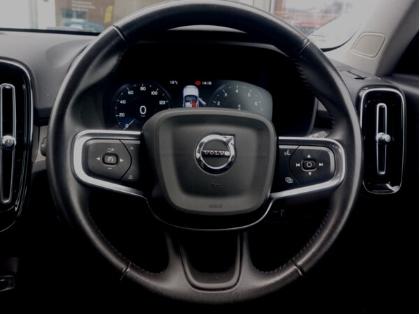 Used Volvo XC40 2021 for sale - 75695802: Photo 7