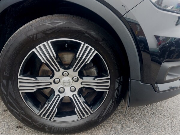Used Volvo XC40 2021 for sale - 75695802: Photo 9