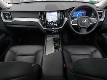 Used Volvo XC60 2023 for sale - 79447324: Photo
