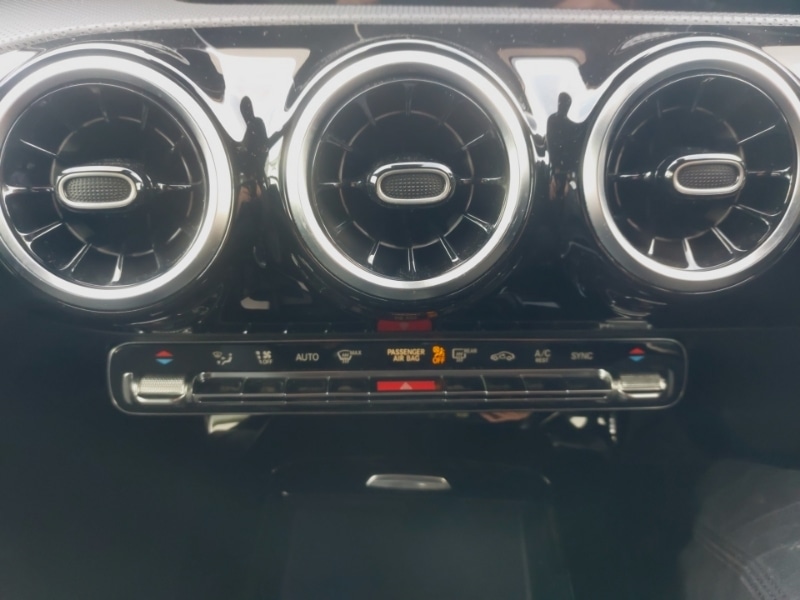 Used Mercedes-Benz A-Class 2018 for sale - 76493158: Photo 13