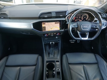 Used Audi Q3 2020 for sale - 76465378: Photo