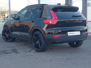 Used Volvo XC40 2024 for sale - 75873557: Photo